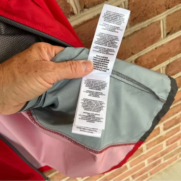 Columbia Red and Gray Windbreaker for Active Adventures - Picture 10 of 14